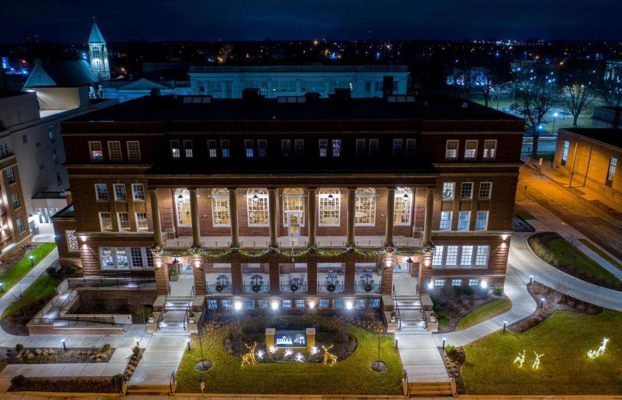 The Stella Hotel & Ballroom Kenosha Extérieur photo