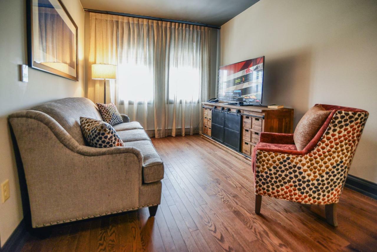 The Stella Hotel & Ballroom Kenosha Extérieur photo