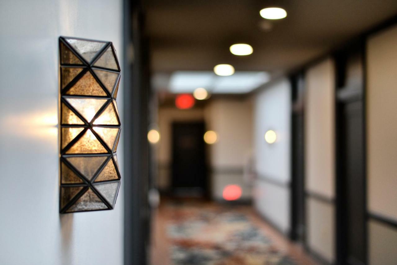 The Stella Hotel & Ballroom Kenosha Extérieur photo
